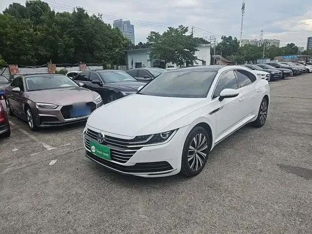 Volkswagen FAW-Volkswagen CC 2020 330TSI Glamour Version China VI