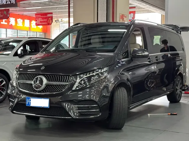 Mercedes-Benz V-Class 2022 V 260 L Long Wheelbase Luxury Edition