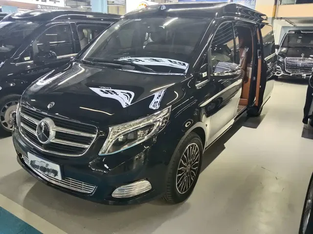 Mercedes-Benz V-Class 2018 V 260 L Premium Long Wheelbase Edition China VI