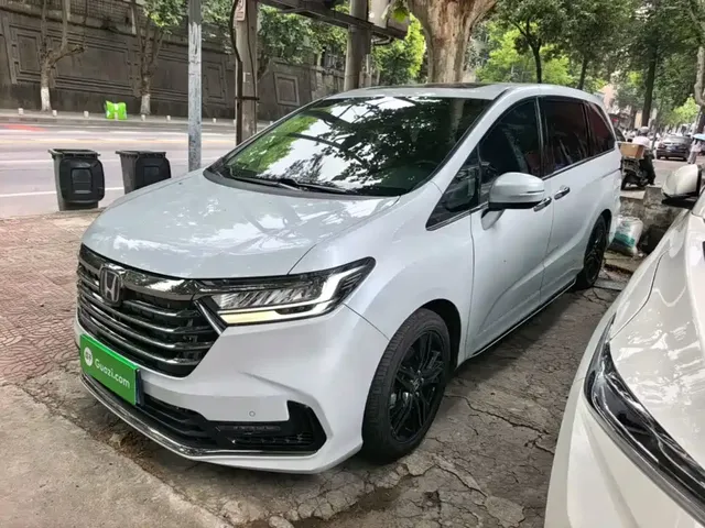 Honda Odyssey 2022 2.0L e:HEV Sharp Supreme Edition