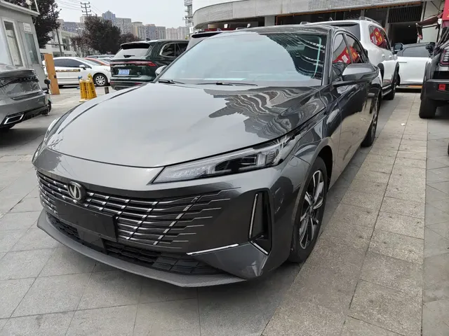 Changan Eado 2024 Model 1.5T GDI Auto Premium Type