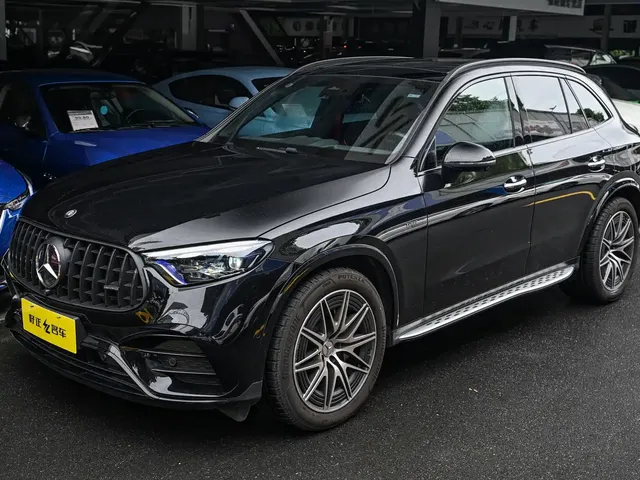 Mercedes-Benz GLC AMG 2025 AMG GLC 43 4MATIC