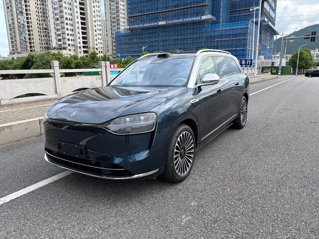 AITO Wenjie AITO M9 2025 Extended Range Ultra 52kWh 6-Seater