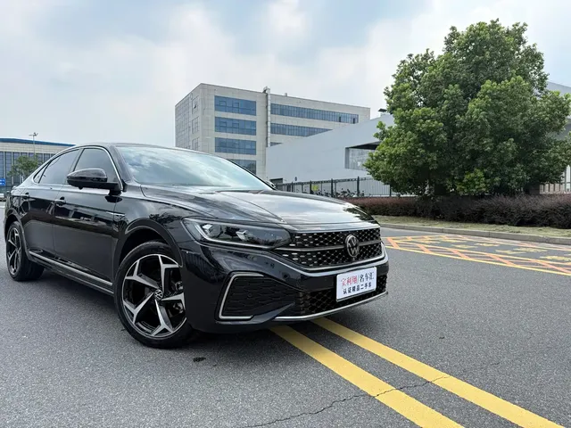 Volkswagen Passat 2024 380TSI Elite Edition