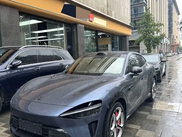Xiaomi Auto Xiaomi YU7 2025 Extended Range RWD Edition