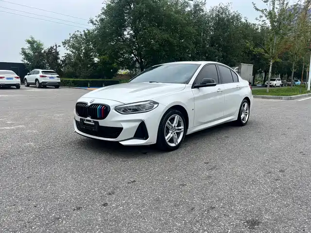 BMW 1 Series 2021 120i M Sport Shadow Edition