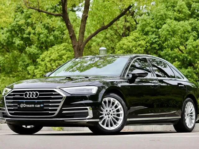 Audi A8 2022 A8L 50 TFSI quattro Comfort Collector's Edition