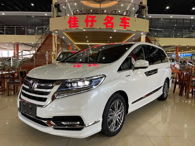 Honda Elysion 2019 2.0L Hybrid Luxury Edition