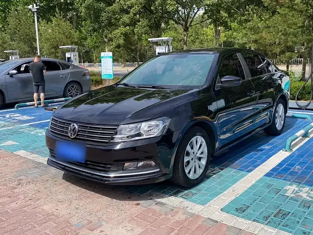 Volkswagen Lavida 2017 1.6L Automatic Comfort Edition
