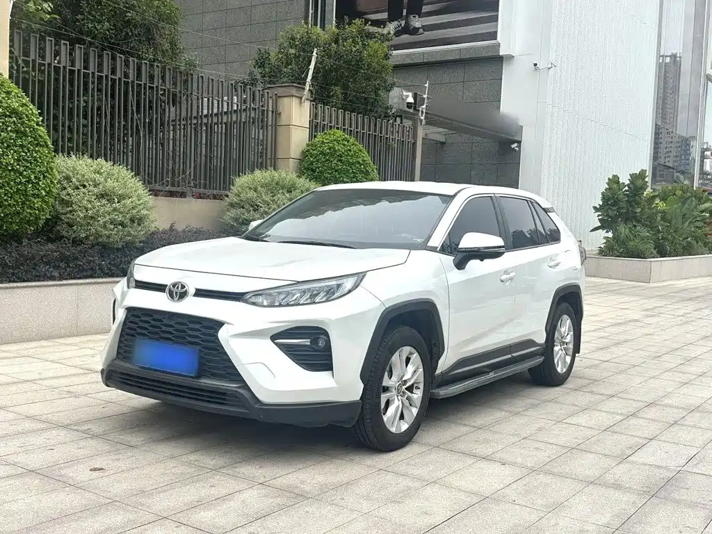 Toyota Wildlander 2022 Facelift 2.0L CVT 2WD Leading Edition