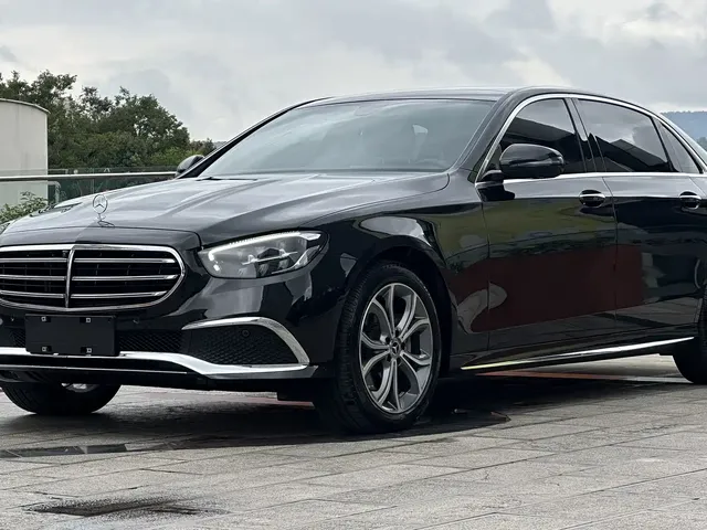 Mercedes-Benz E-Class 2023 E 300 L Sport Luxury