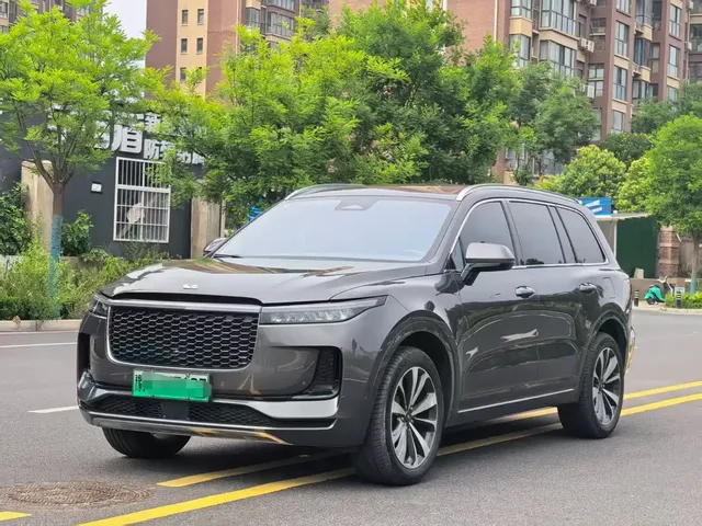 Li Auto Li ONE 2021 Extended Range 6-Seater