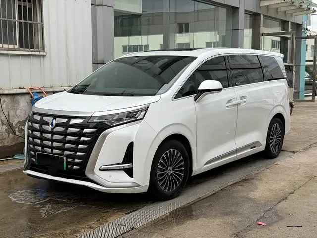 Denza D9 2022 DM-i 970 AWD Flagship