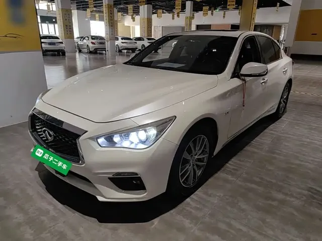 Infiniti Q50L 2018 2.0T Comfort (China VI)