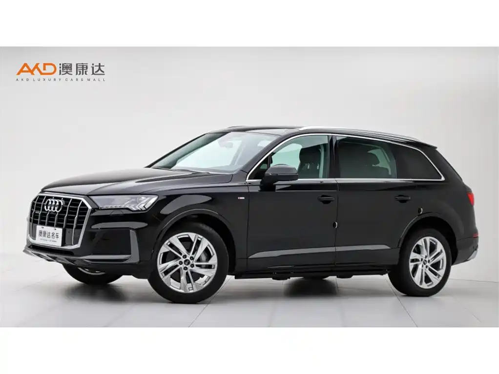 Audi Q7 2023 45 TFSI quattro S line Sport