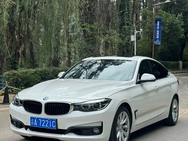 BMW 3 Series GT 2018 320i Fashion
