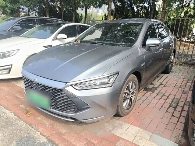 BYD Qin PLUS 2021 DM-i 120KM Premium