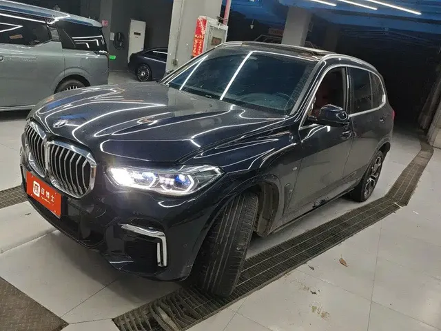 BMW X5 2022 Facelift xDrive 40Li Premium M Sport Package