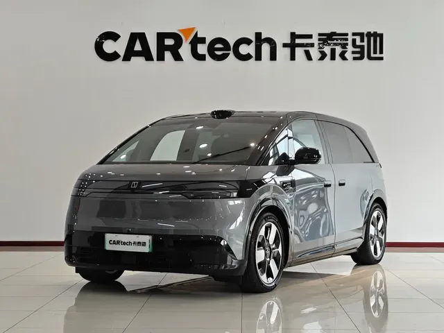 ZEEKR MIX 2025 Smart Driving Edition