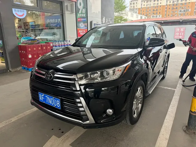 Toyota Highlander 2021 2.0T AWD Premium 7-Seater