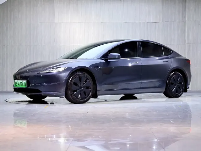 Tesla Model 3 2023 Rear-Wheel Drive