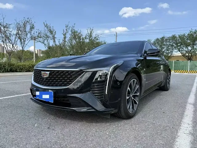 Cadillac CT5 2025 Model 28T Urban Sport Edition