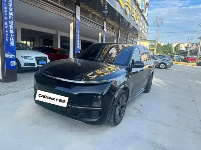 Li Auto Li L8 2024 Pro