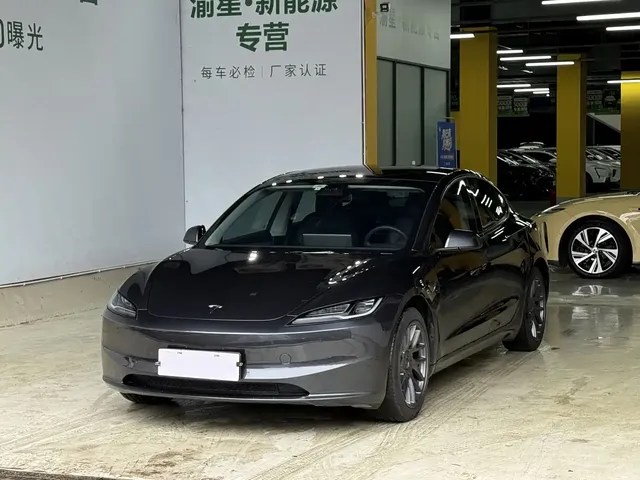 Tesla Model 3 2023 Rear-Wheel Drive