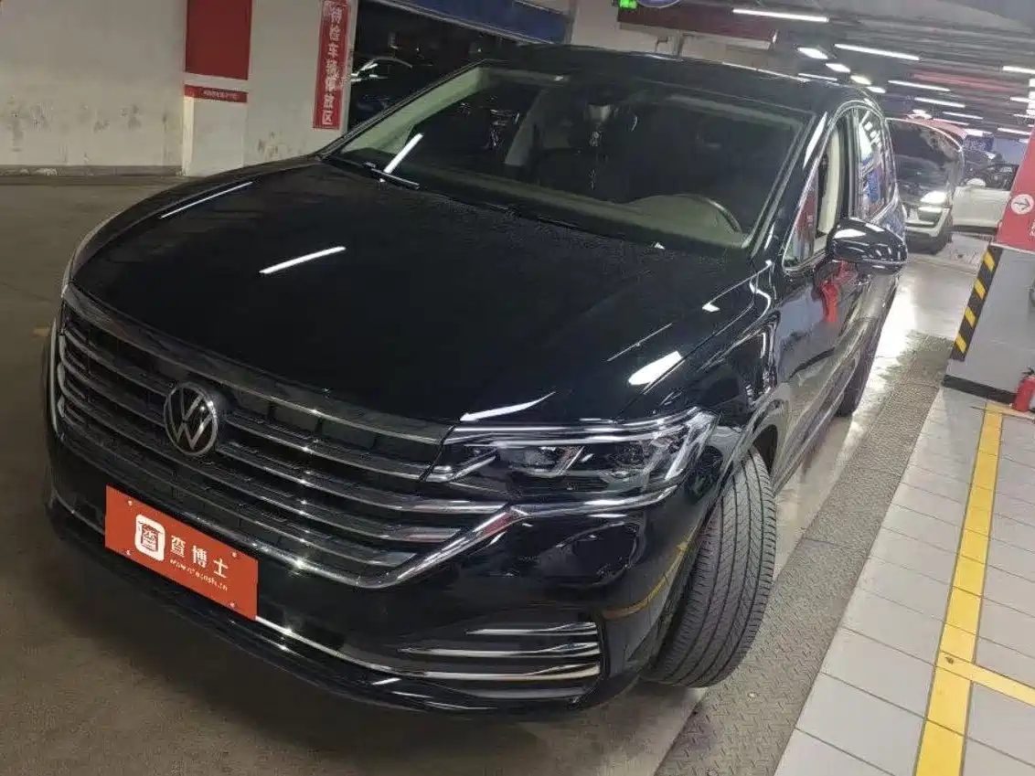 Volkswagen Viloran 2020 380TSI Premium