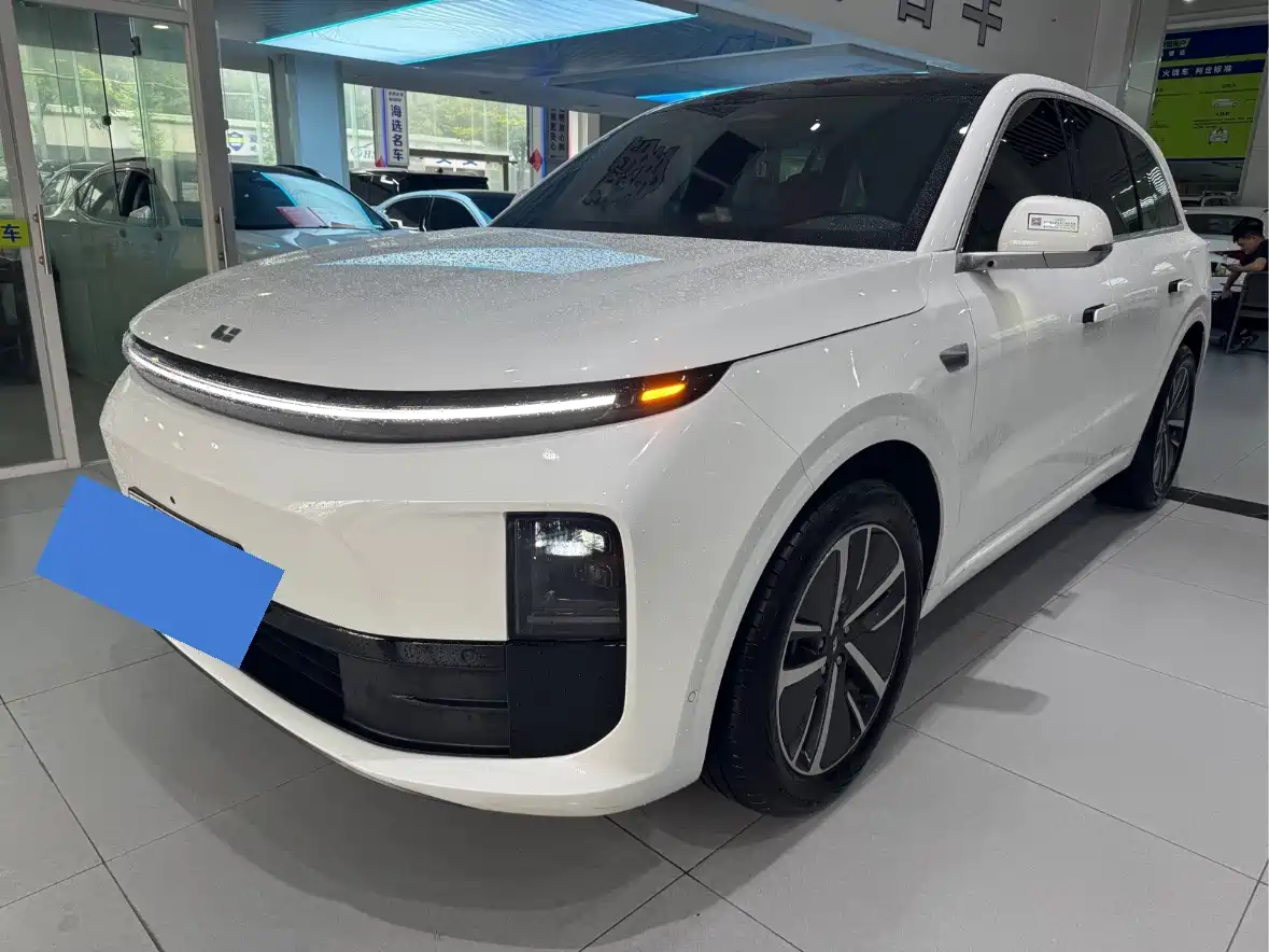 Li Auto L6 2024 Pro