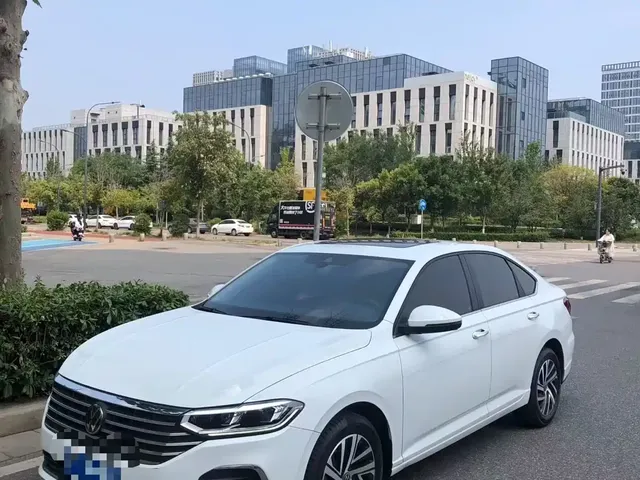 Volkswagen Lavida 2023 300TSI DSG Starlight Full Comfort Edition