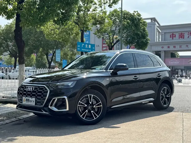 Audi Q5L 2024 Model 40 TFSI Fashion Dynamic