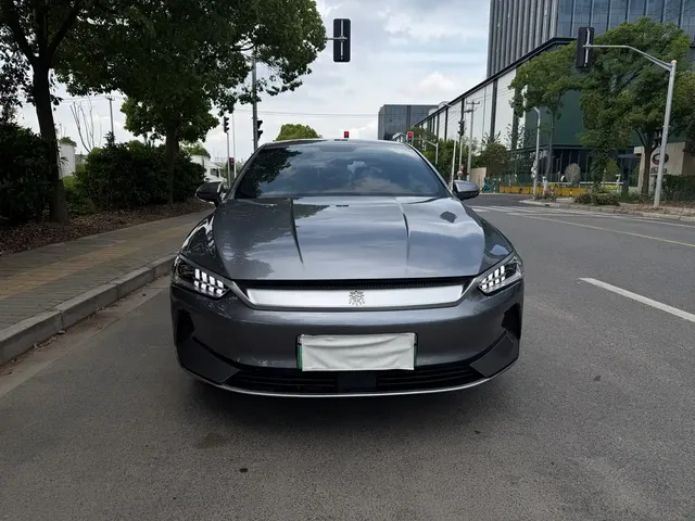 BYD Qin PLUS 2024 Glory Edition EV 510KM Surpass