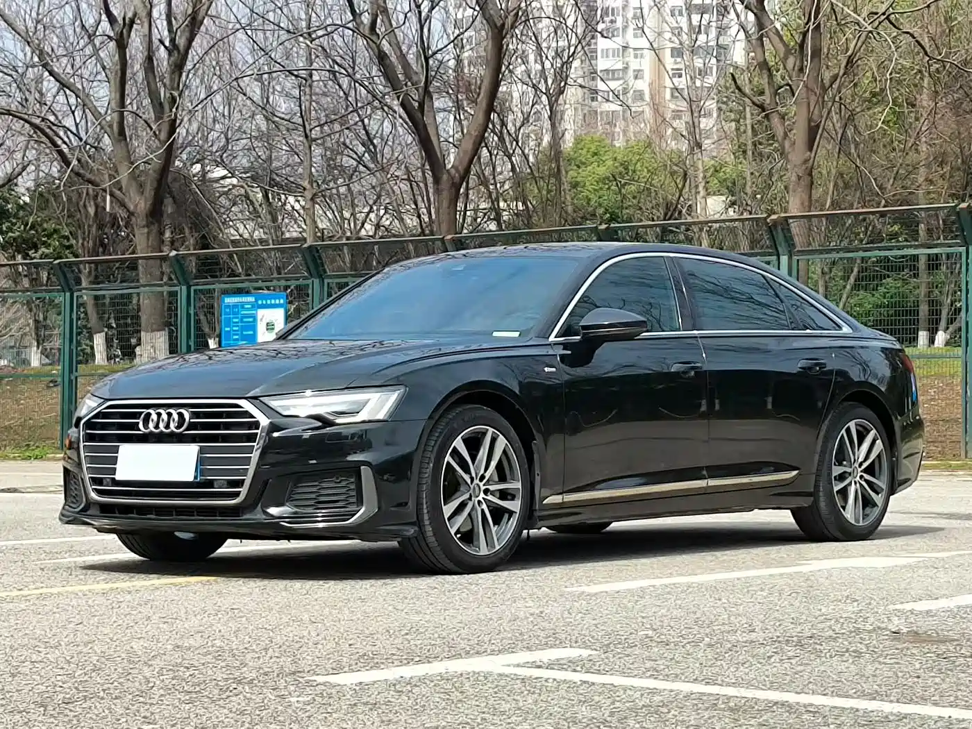 Audi A6L 2021 40 TFSI Luxury Sport