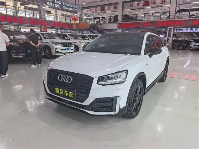 Audi Q2L 2020 35 TFSI Fashion Dynamic Model