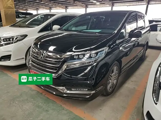Honda Elysion 2019 2.0L Hybrid Luxury Edition