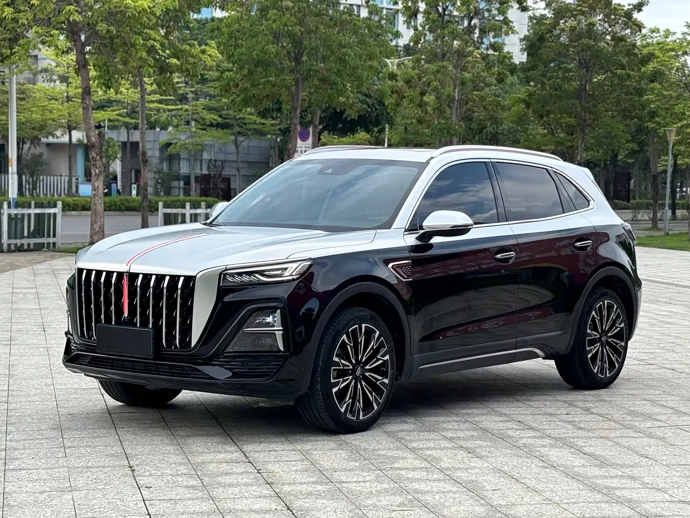 Hongqi HS5 2025 2.0T 4WD Qixiang Pro