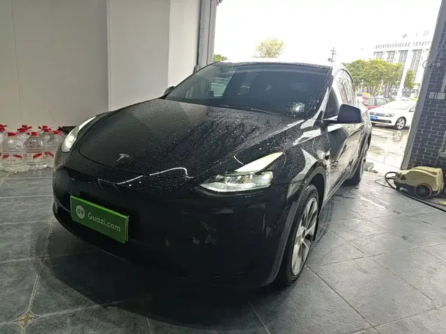 Tesla Model Y 2022 Facelift Rear-Wheel Drive Version