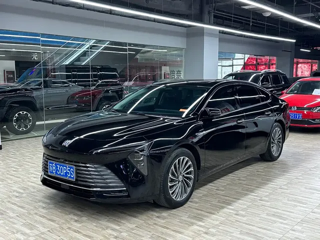 Buick LaCrosse 2023 28T Premium Edition