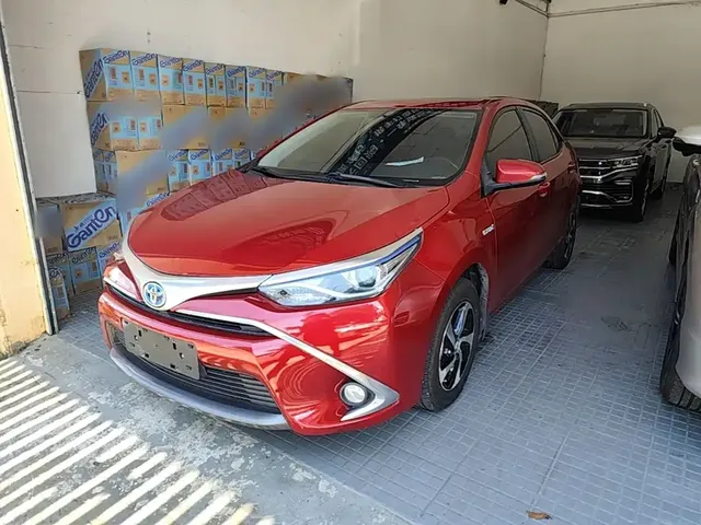 Toyota Levin 2017 Facelift Hybrid 1.8H GS E-CVT Elite Sunroof Edition China V