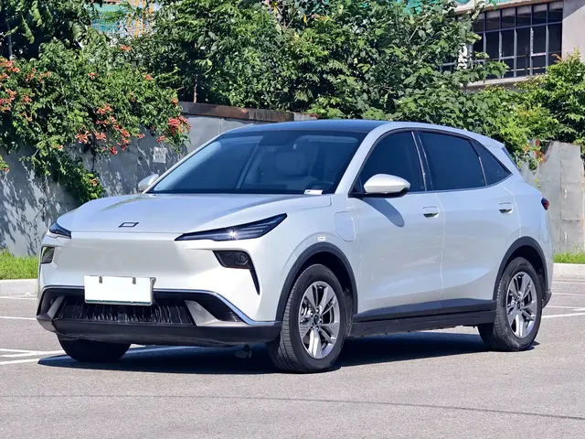 Besturn Yueyi 03 2025 Model 565km Enjoy Edition