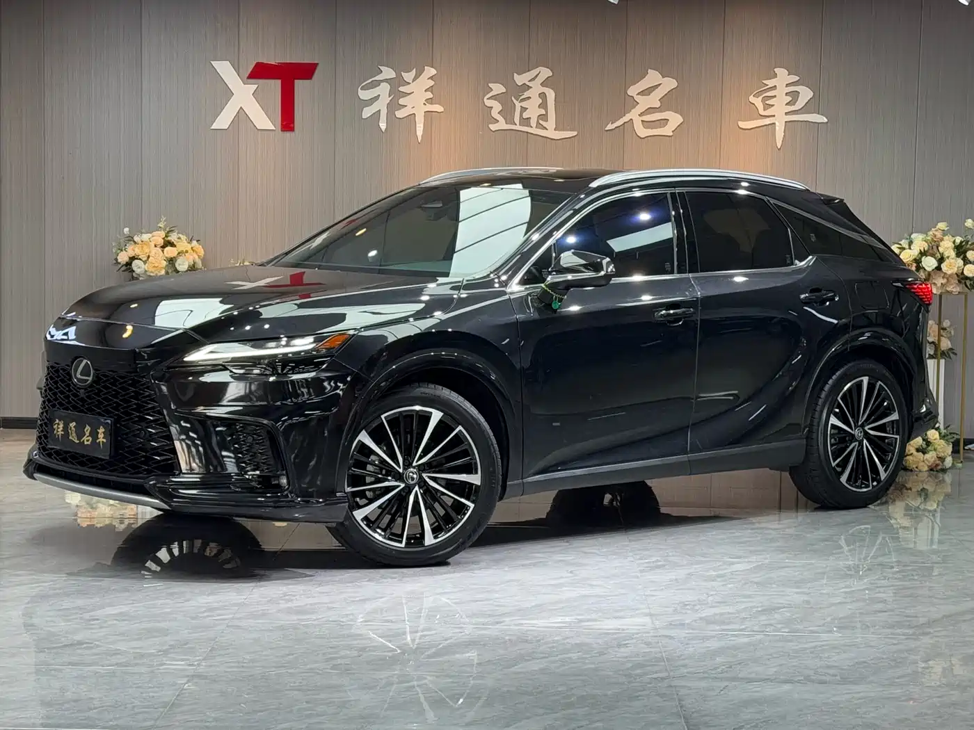 Lexus RX 2023 350h 2WD Joy Edition