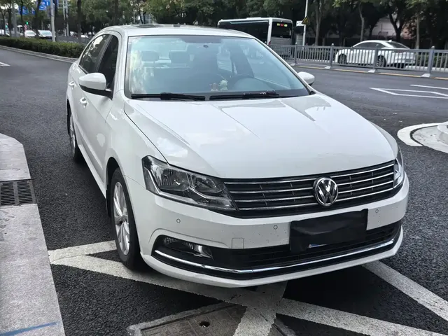 Volkswagen Lavida 2017 1.6L Automatic Comfort Edition