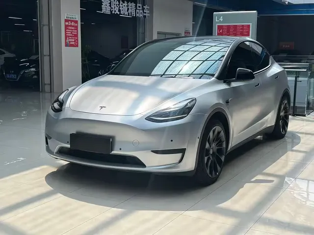 Tesla Model Y 2022 Facelift Rear-Wheel Drive Version