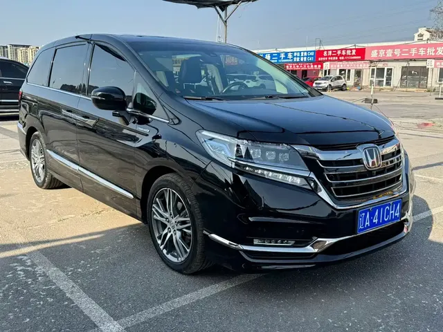 Honda Elysion 2019 2.0L Hybrid Supreme Edition