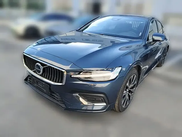 Volvo S60 2025 B4 Smart Elite Sport Edition