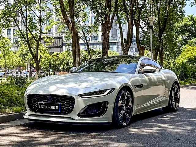 Jaguar F-TYPE 2024 P300 75th Anniversary Collector's Hardtop Edition