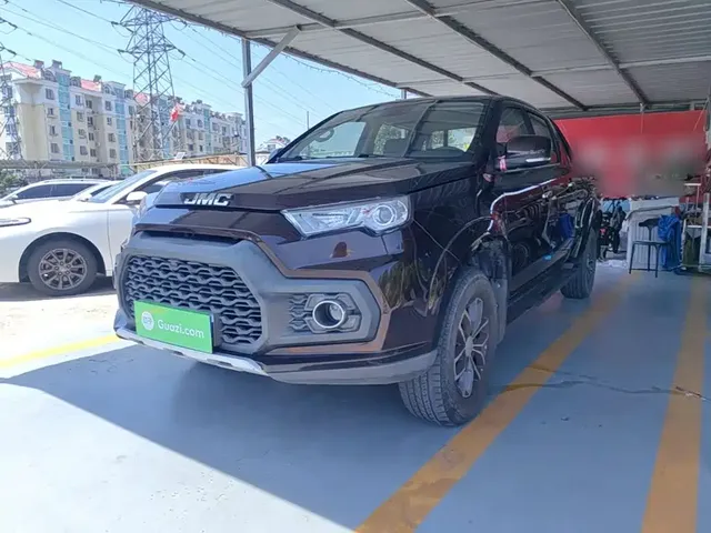 Jiangling Yuhu 7 2020 Model 2.0T Diesel Automatic 2WD Comfort Long Wheelbase China VI JX4D20A6L