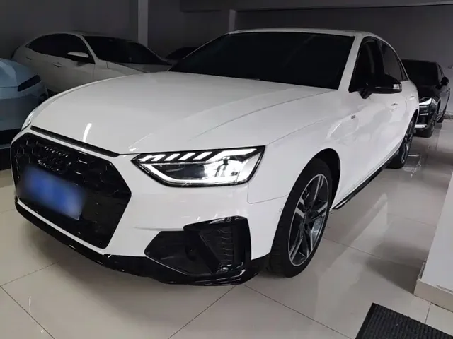 Audi A4L 2022 40 TFSI Luxury Dynamic