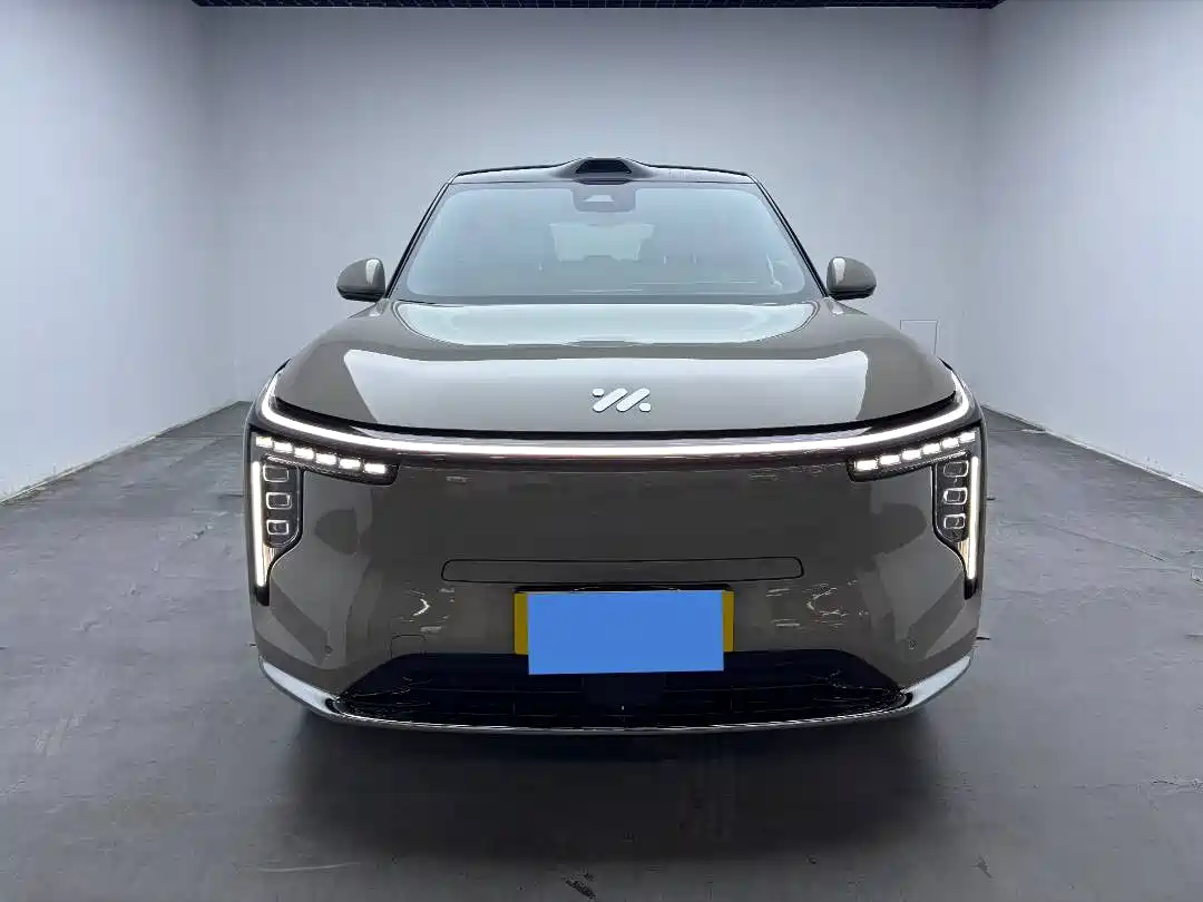 IM Motors IM LS8 2026 Model Base Version 5-seater Long Range Edition
